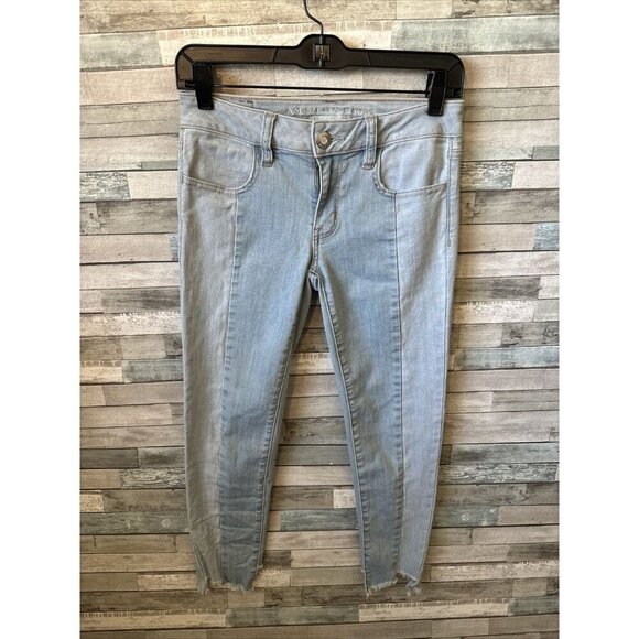 Women’s American Eagle Jegging Crop Jeans Light Wash Size 2 - Picture 2 of 15